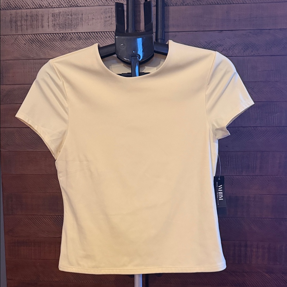 White House Black Market Forme Stretch Short Sleeve Crewneck Tee in Yellow - Picture 2 of 7
